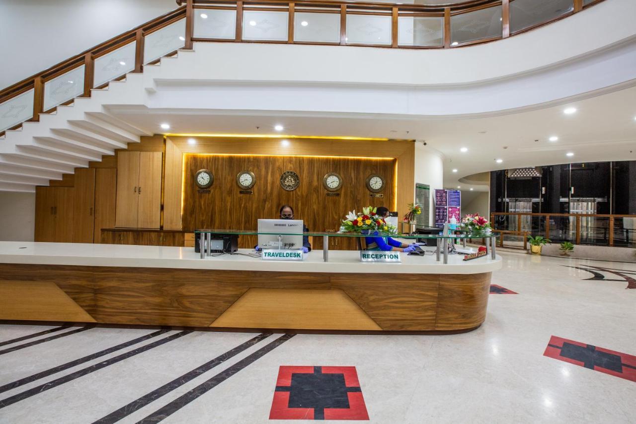 Kstdc Kumarakrupa Hotel バンガロール エクステリア 写真